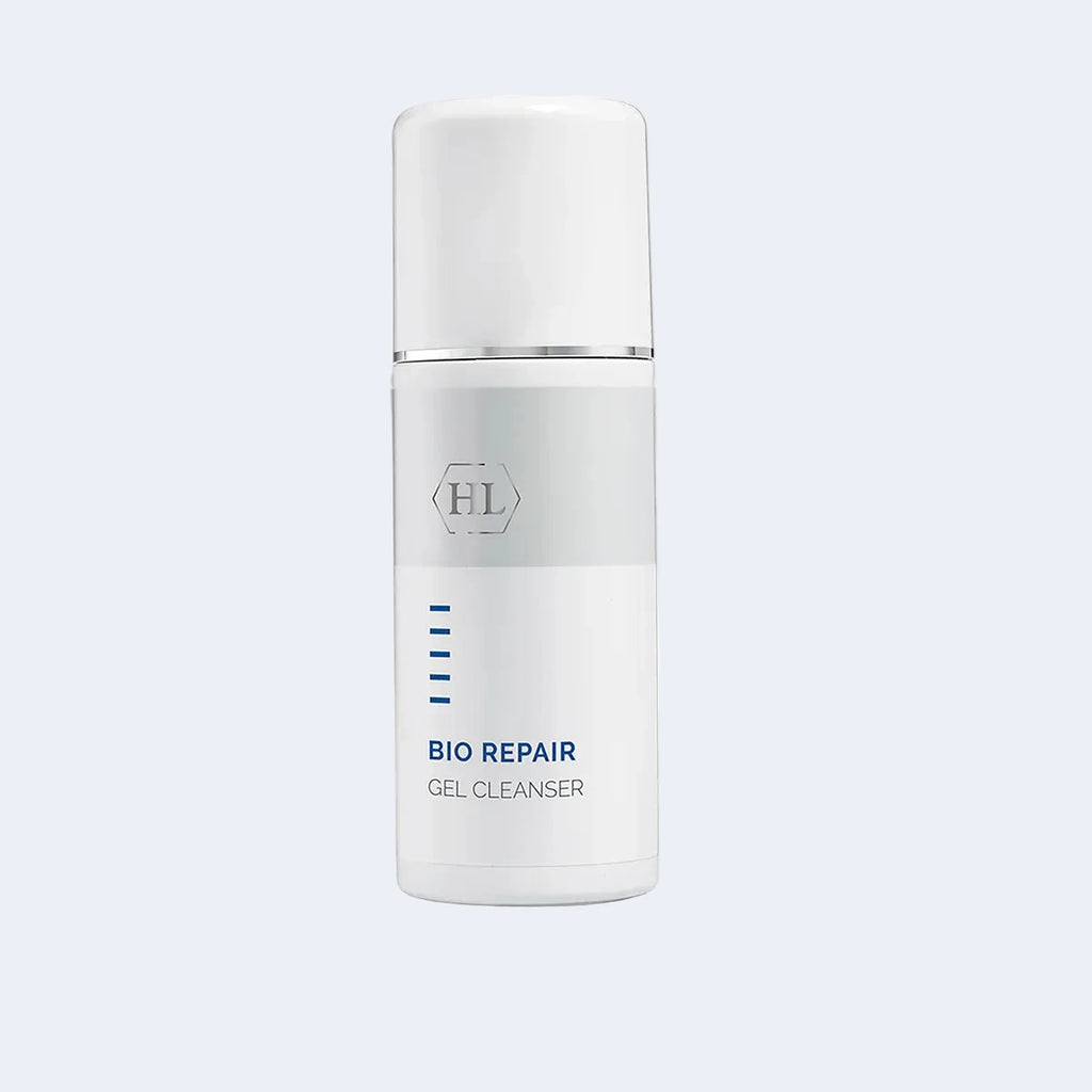 Bio Repair Gel Cleanser by HL ALWAYS ACTIVE is a gentle cleansing gel designed to effectively remove impurities, excess oil, and environmental pollutants while respecting the skin’s natural protective barrier. Its refreshing formula cleanses without causing dryness or tightness, leaving the skin comfortable and balanced.