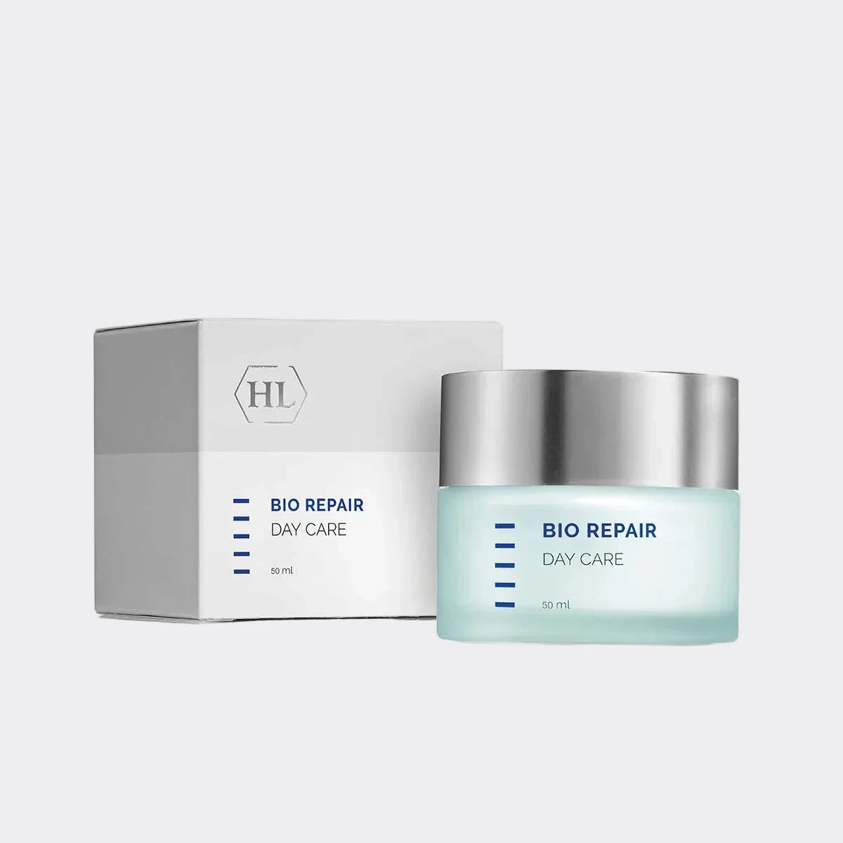 Bio Repair Day Care Cream by HL ALWAYS ACTIVE is a protective daily moisturizer designed to strengthen the skin barrier, maintain hydration, and defend the skin against environmental stress. Its nourishing formula helps improve skin resilience, soothe sensitivity, and support healthy skin function throughout the day.