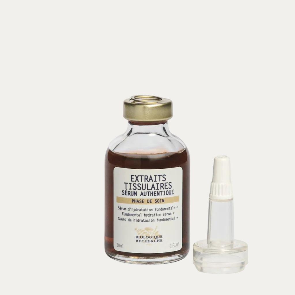 Extraits Tissulaires Serum by Biologique Recherche balancing serum that regulates excess oil, maintains hydration, and supports a clearer complexion