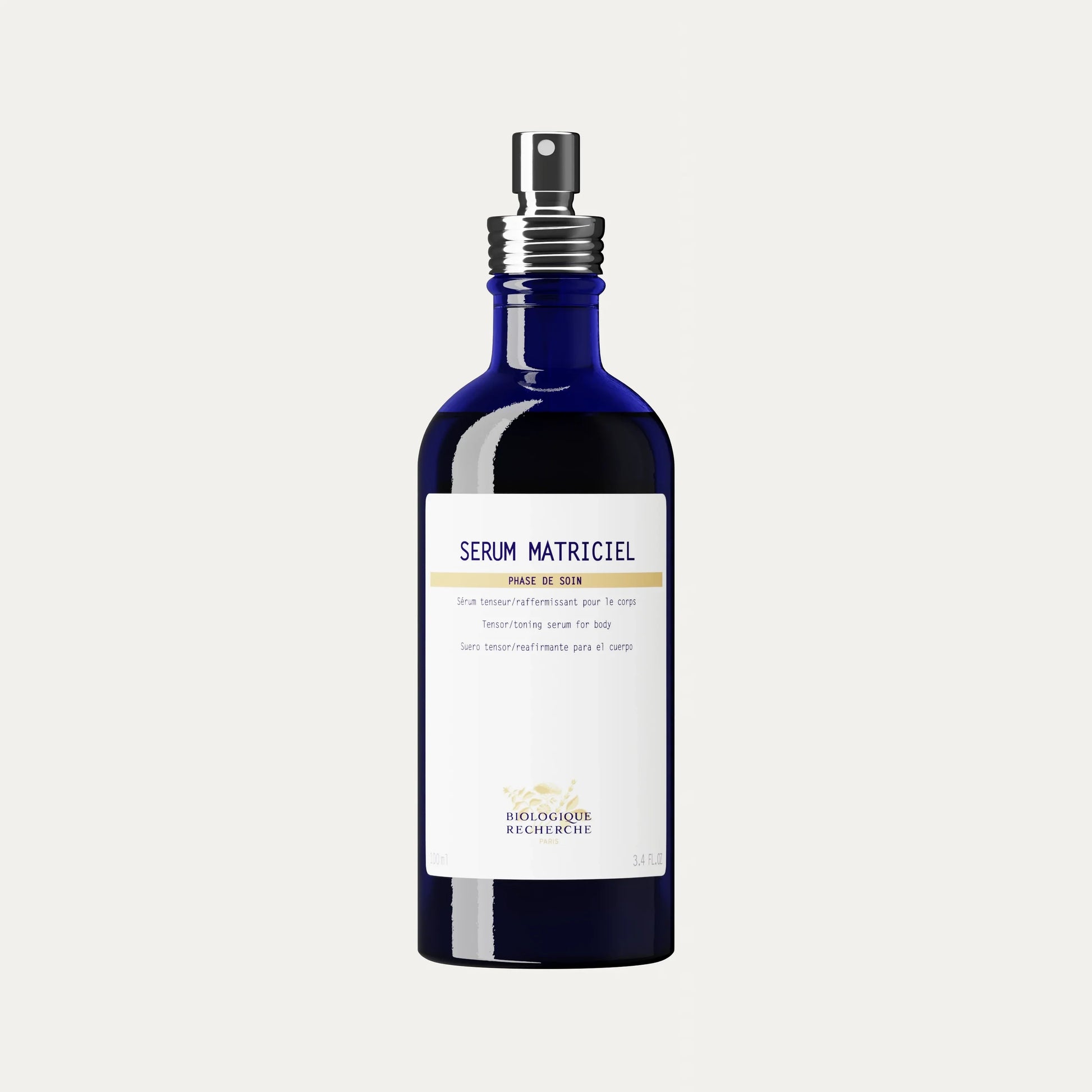 Sérum Matriciel works on all the components of the dermal matrix to achieve a genuine restructuring effect. A superb firming treatment for the body, it acts to maintain good skin tone for longer. Any slackening of the dermal matrix is slowed by reinforcing elasticity and keeping the skin toned.